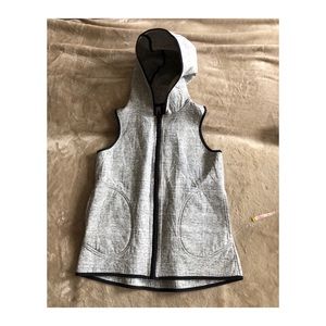 Lululemon reversible Insculpt grey vest - EUC